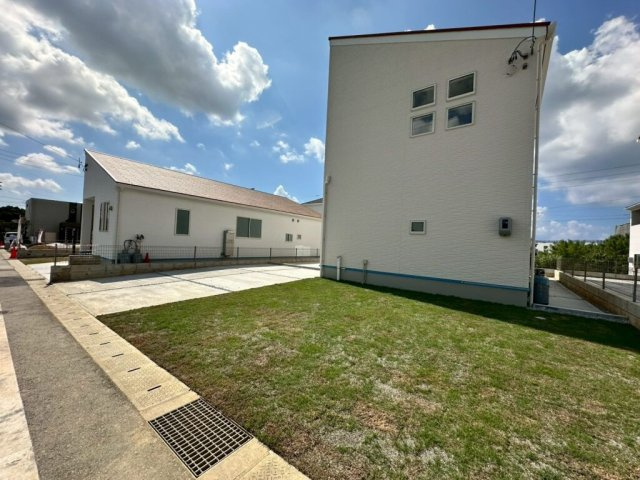 ★★読谷村大湾2期-２号棟（全5棟）の外観|【現地撮影2025.10】いつでも内覧可能です♪