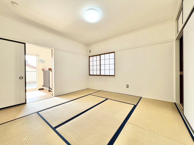 雄踏町宇布見の和室|２F和室！
凛とした雰囲気の和室。心が整います。
