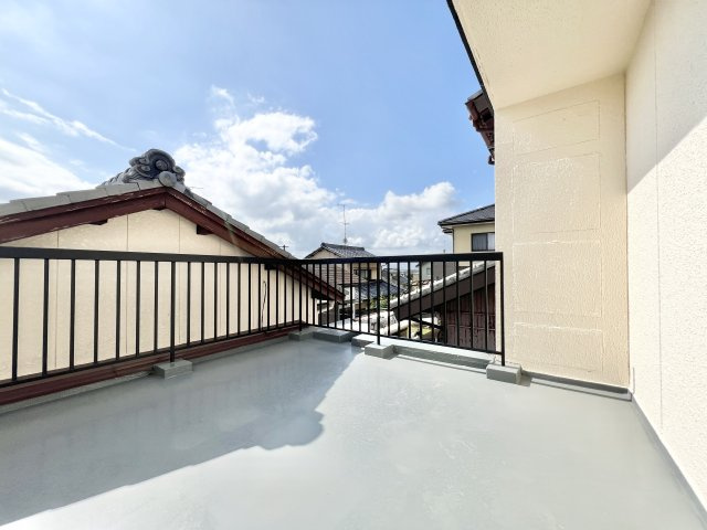 雄踏町宇布見のバルコニー|広々としたバルコニー！洗濯物が良く乾きそうですね！
