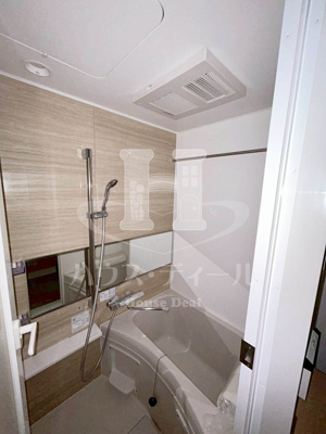 【浴室】 | CREAL東十条 | 落ち着いた空間のお風呂です