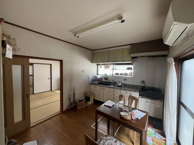 海南市阪井・中古戸建・54712のキッチン