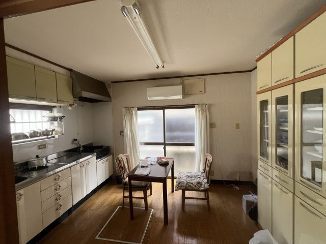 海南市阪井・中古戸建・54712のキッチン