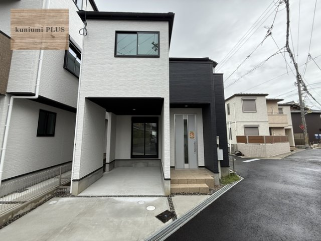 東大阪市菱屋西5丁目　2号棟の外観
