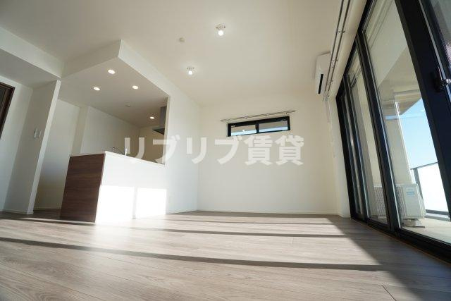 センチュリー千葉みなとの居間・リビング