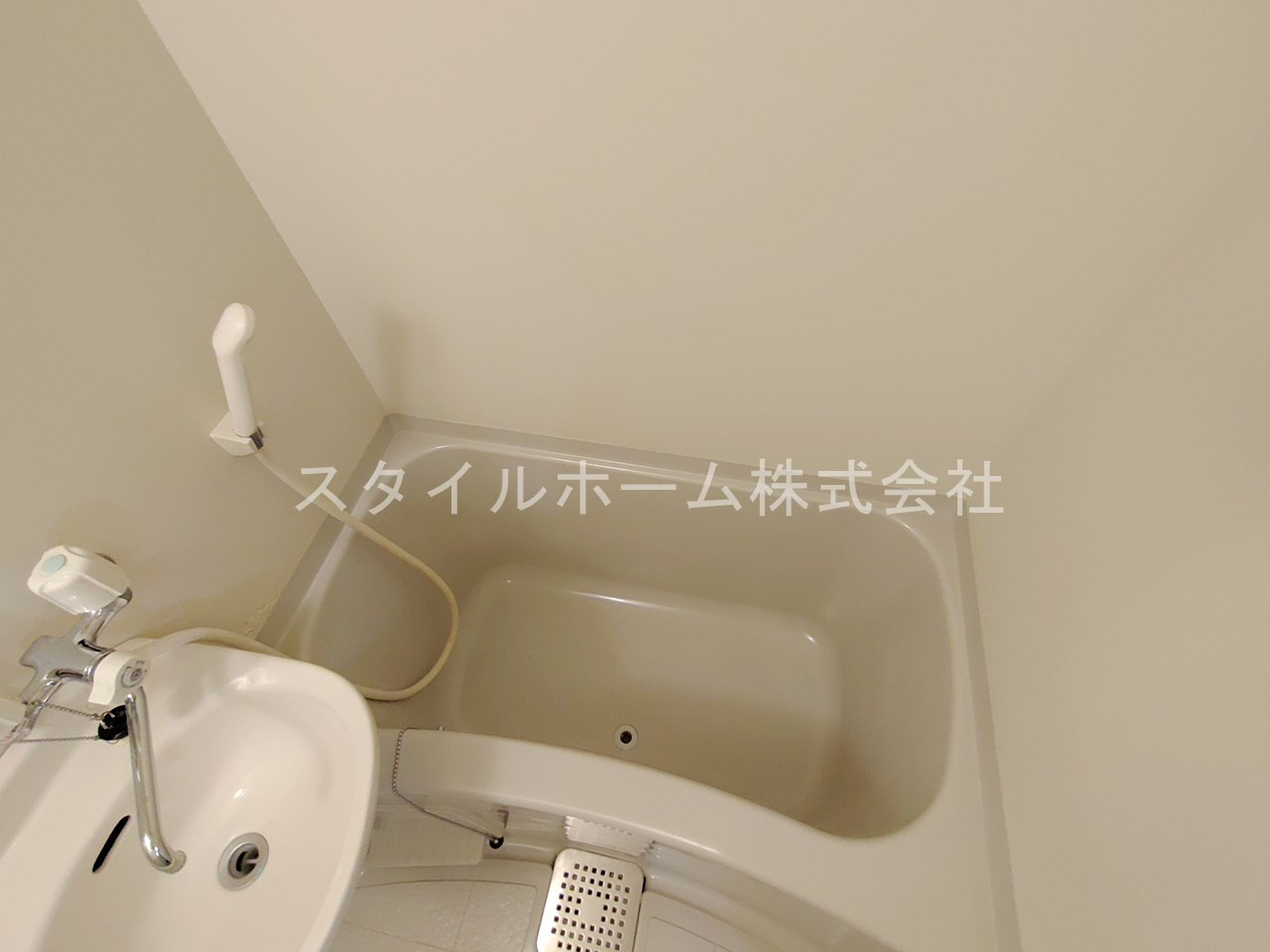 グランデージフルールの浴室|別部屋写真です。