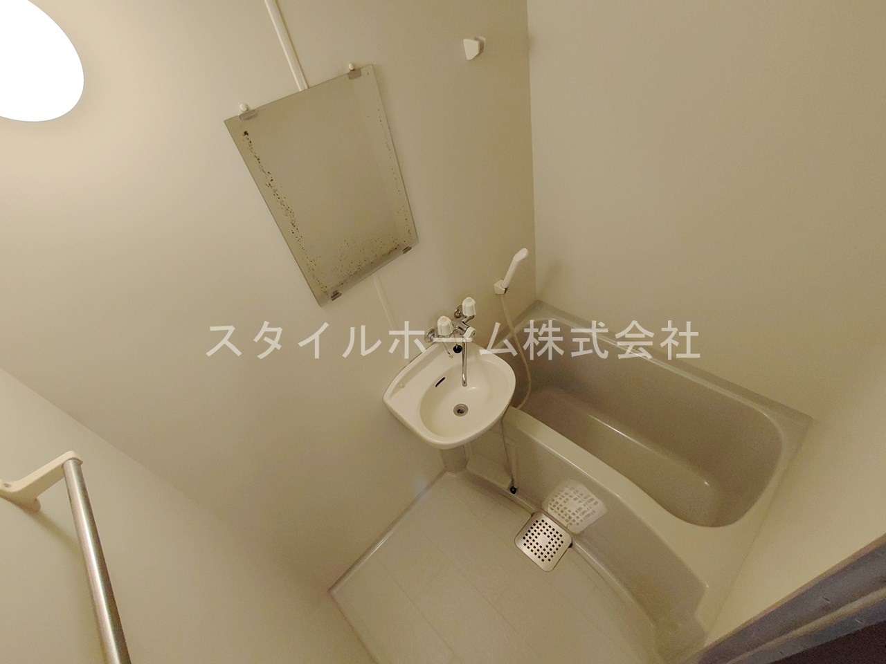 グランデージフルールの浴室|別部屋写真です。