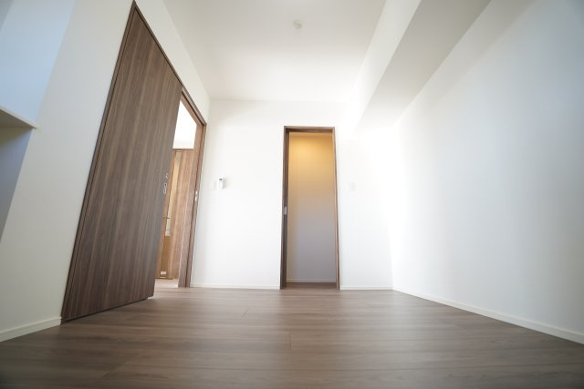 センチュリー千葉みなとの洋室