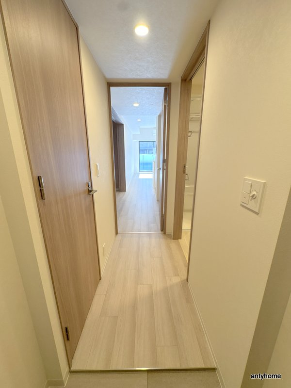 コンフォリア・リヴ博労町一丁目Q　仲介手数料無料の内装