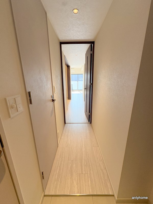 コンフォリア・リヴ博労町一丁目Q　仲介手数料無料の内装