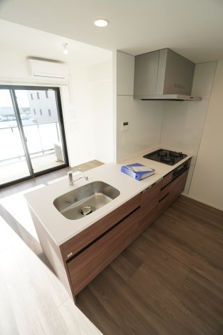 センチュリー千葉みなとのキッチン