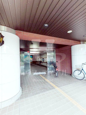 【エントランス】 | めぐみの里 | ゆとりのあるエントランスです