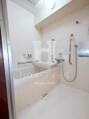 【浴室】 | めぐみの里 | 日々の疲れを癒すお風呂付です