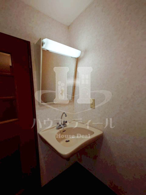 【洗面所】 | めぐみの里 | 明るい洗面所です