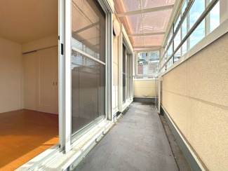 【バルコニー】 | 茨木市駅前1丁目貸家