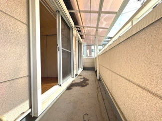 【バルコニー】 | 茨木市駅前1丁目貸家