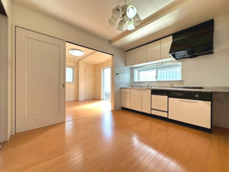 【居間・リビング】 | 茨木市駅前1丁目貸家