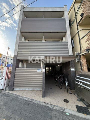 フェリスコート鶴見