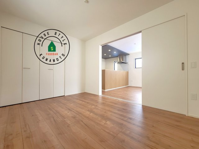 熊本市北区植木町岩野第4-2棟(2号棟)の内観：施工例|将来的に、琉球畳を引きまして和室風にすることも可能です。