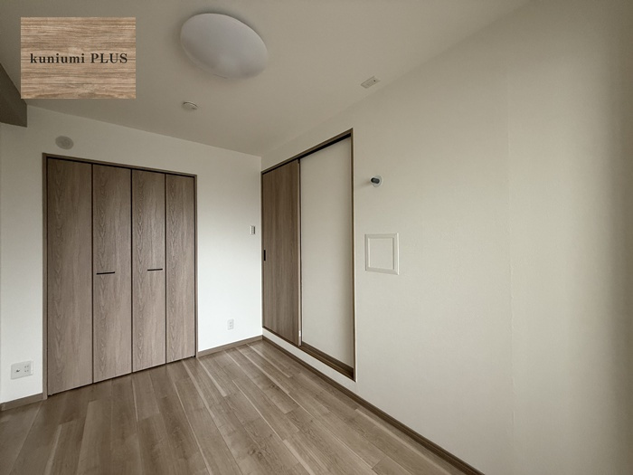 ルネ旭公園の洋室