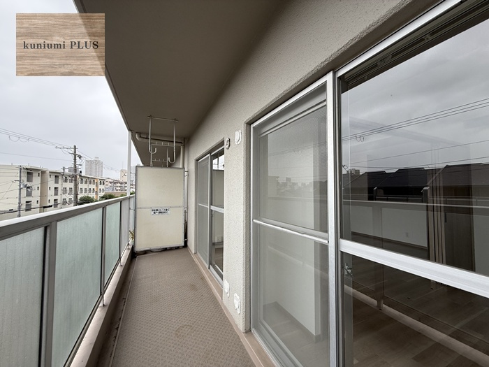 ルネ旭公園のバルコニー