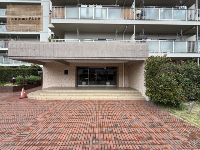 ルネ旭公園のエントランス