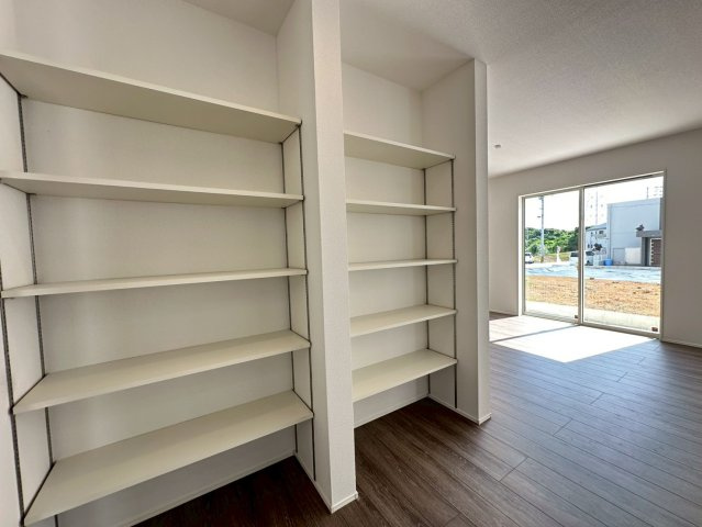 ★★読谷村大湾2期-３号棟（全5棟）の収納|【現地撮影2025.10】いつでも内覧可能です♪