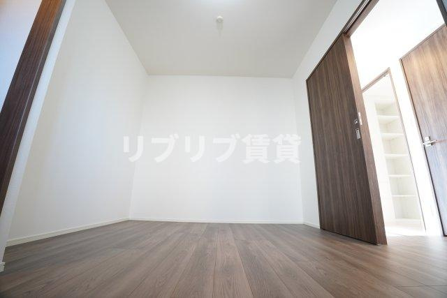 センチュリー千葉みなとの洋室