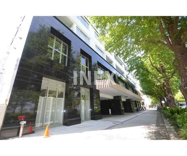 横浜市中区山下町の賃貸マンションのエントランス