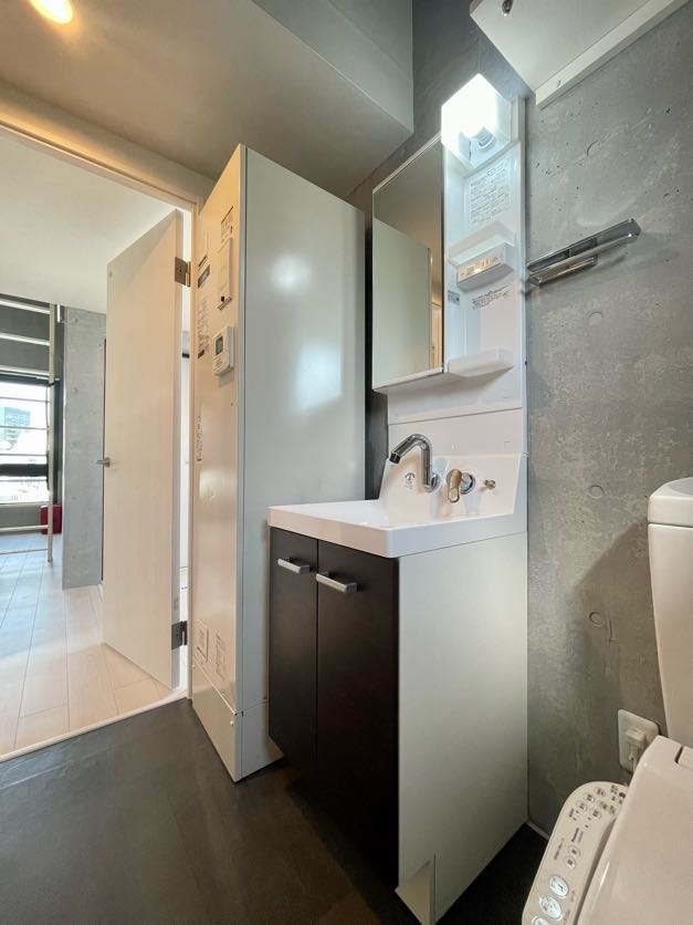 【独立洗面台】