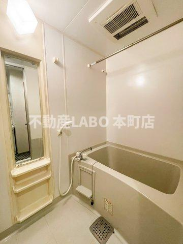 シャトー弁天弐番館の浴室