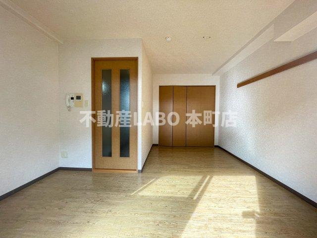 シャトー弁天弐番館の寝室