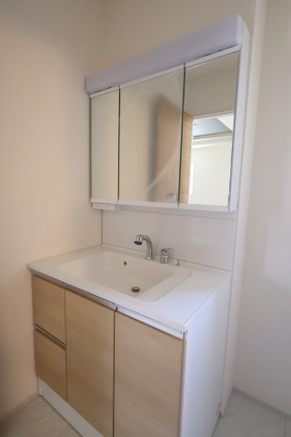 《仲介手数料無料》上尾市泉台２丁目21-39(全1戸)新築一戸建てブルーミングガーデン