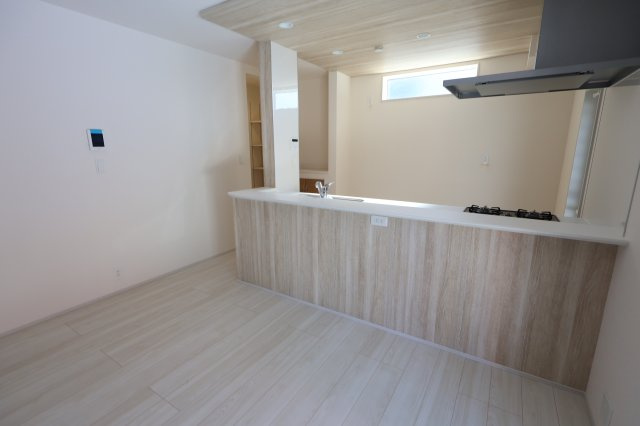 《仲介手数料無料》上尾市泉台２丁目21-39(全1戸)新築一戸建てブルーミングガーデン