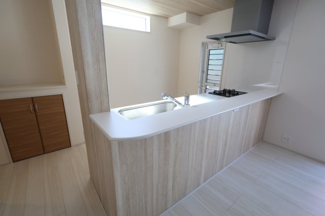 《仲介手数料無料》上尾市泉台２丁目21-39(全1戸)新築一戸建てブルーミングガーデン