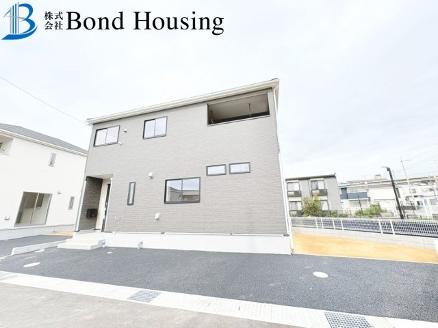 小中学校徒歩15分圏内で安心通学　大久保町谷八木　全4棟　3号棟の外観パース