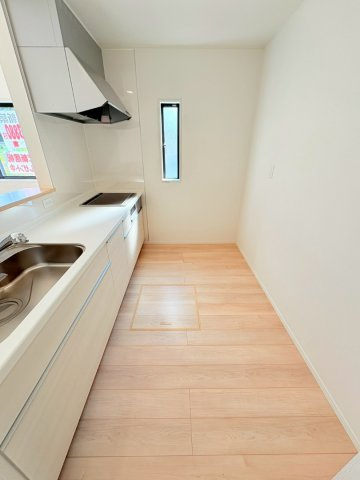 小中学校徒歩15分圏内で安心通学　大久保町谷八木　全4棟　3号棟のその他