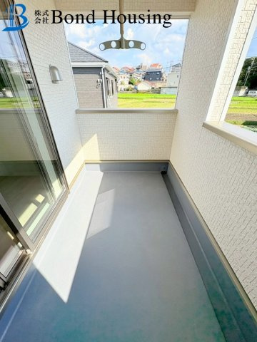 山陽「藤江駅」徒歩9分の好立地　大久保町谷八木　全9棟　2号棟のバルコニー