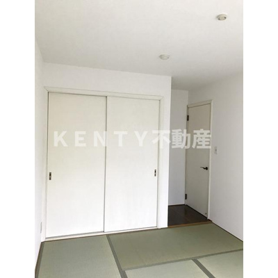 【寝室】 | フェリース旗の台 | 来客時にも便利な和室付き