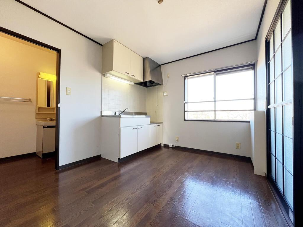 ベルパレスＢの居間・リビング