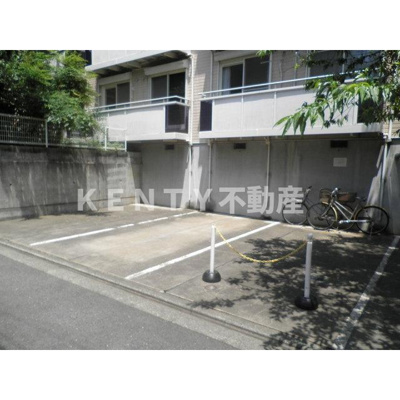 【駐車場】 | フェリース旗の台 | 駐車場があります