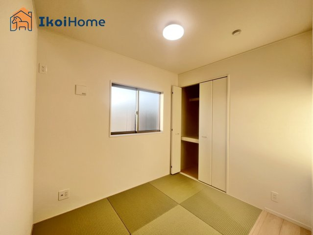 明石市大久保町谷八木第6　2号棟　の内装|【ホームページに現地動画掲載中】●年中無休：当日予約可●和室3.7帖です。リビングに隣接しており便利！