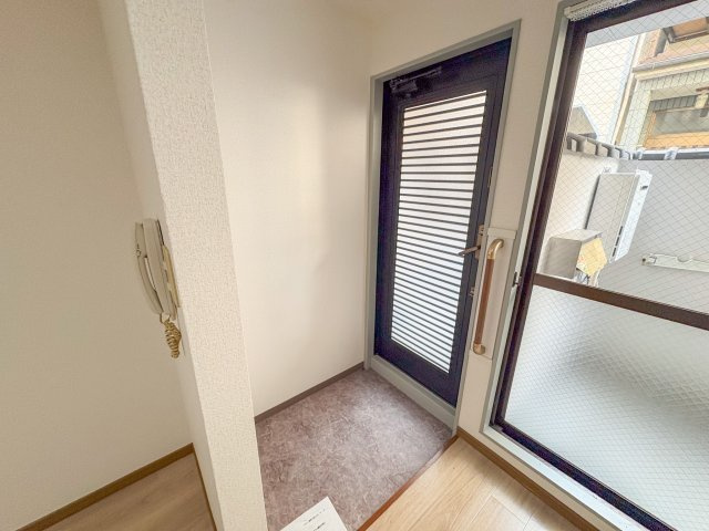 ノーブルハイム高尾の玄関