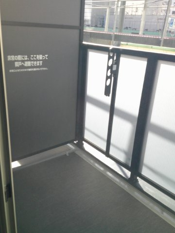 大阪市中央区松屋町住吉の賃貸マンションのバルコニー