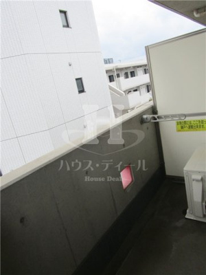 【バルコニー】 | キューブフラット | バルコニーです