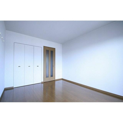 【寝室】 | キューブフラット | 寝室にぴったりのお部屋です