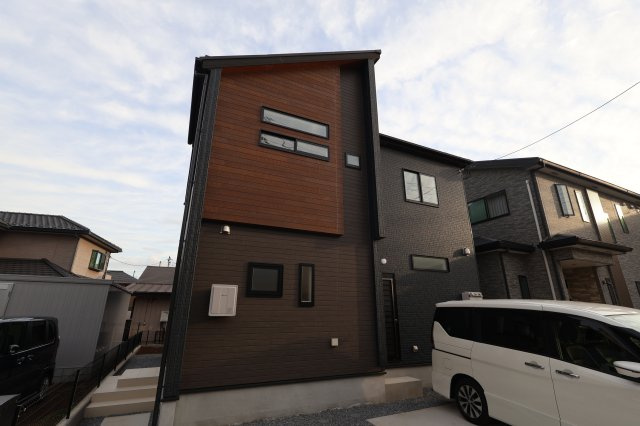  | 《仲介手数料無料》上尾市原市北１丁目9-12(全1戸)新築一戸建てブルーミングガーデン