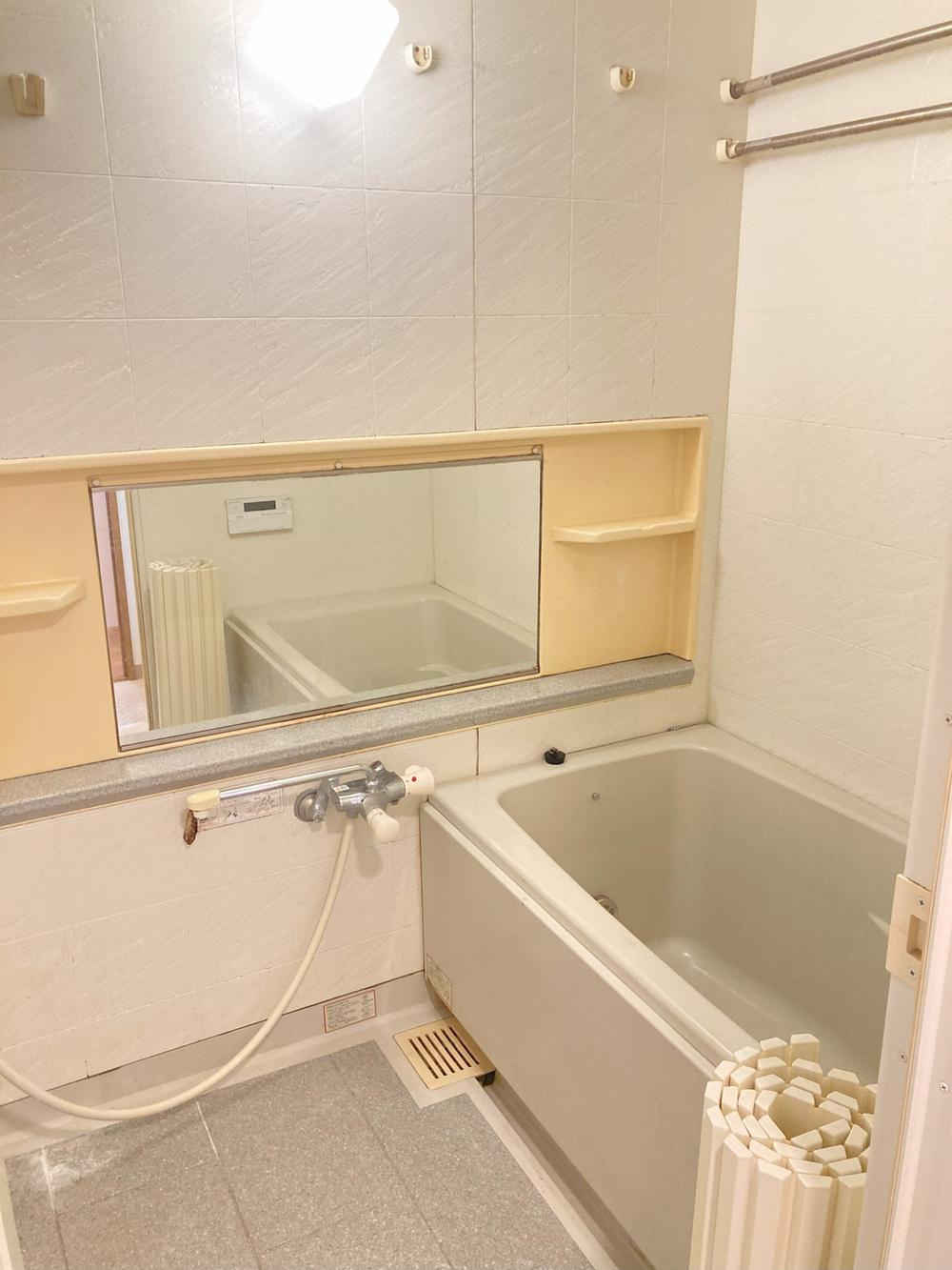 グランコート守口の浴室|ユニットバス
■物件内覧・資金計画相談・住宅ローン相談、リフォーム相談、お問合せ受付中■
※当日・翌日のご内覧、ご相談はお電話でのお問合せがスムーズです！