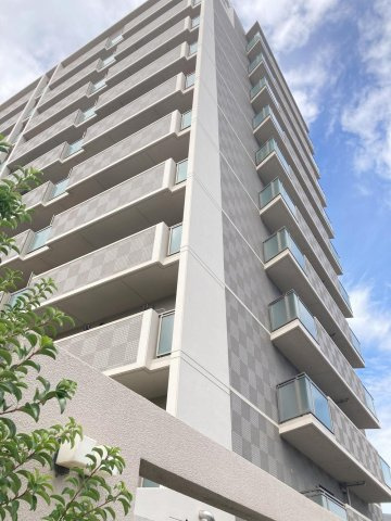 グランコート守口の外観|新しい生活にいかがでしょうか？外観はお住まいの顔になります。こだわりたいポイントですね。水回りリフォームやリノベーションも承ってます。
■現地見学・資金計画相談・住宅ローン相談もお問合せ受付中■