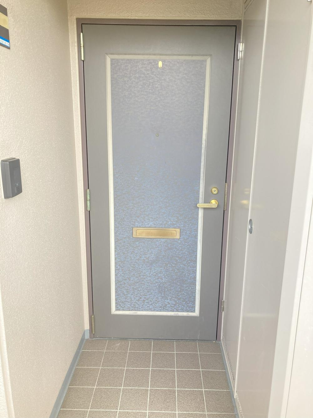 グランコート守口の玄関|■物件内覧・資金計画相談・住宅ローン相談、リフォーム相談、お問合せ受付中■
※当日・翌日のご内覧、ご相談はお電話でのお問合せがスムーズです！