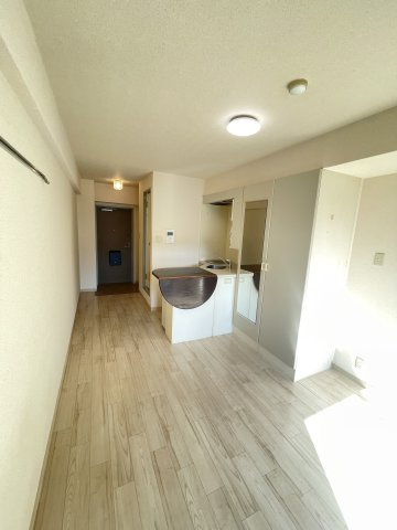 メゾン・ド・アクトゥールの居間・リビング